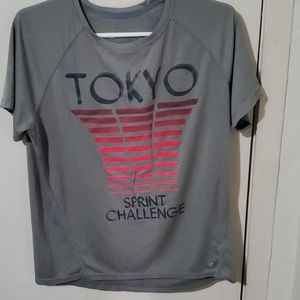 2 hm exercise shirt